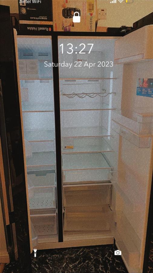 Lovely 2 Bed Flat/Apt In East London- Nice Estate. Dagenham Exteriér fotografie